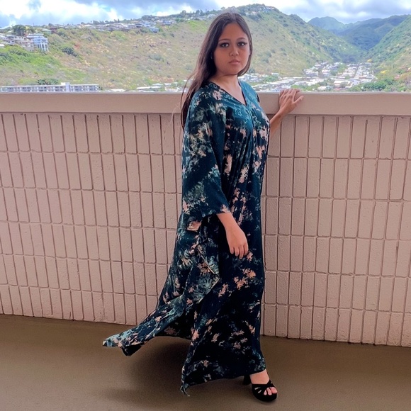 0016/ One Size Tie Dye Kaftan dark Green Color - Picture 5 of 13